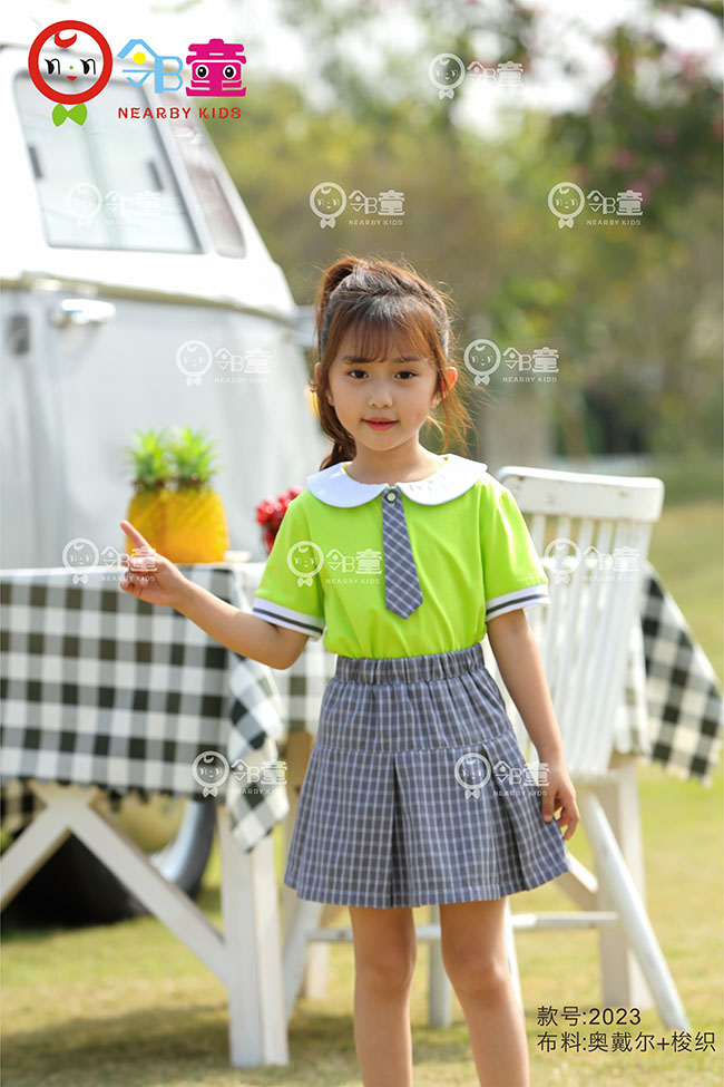 夏季最新款綠色禮服，更顯活力